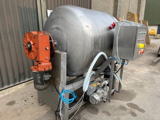 700 升真空滚揉机