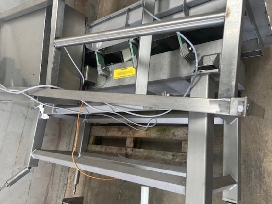 ドライバー サウスオール 振動コンベヤ