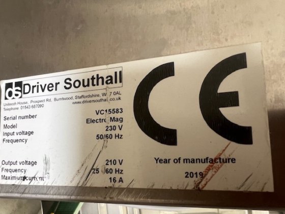 ドライバー サウスオール 振動コンベヤ