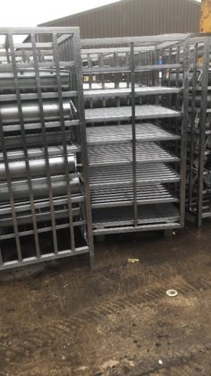 ラック ステンレス