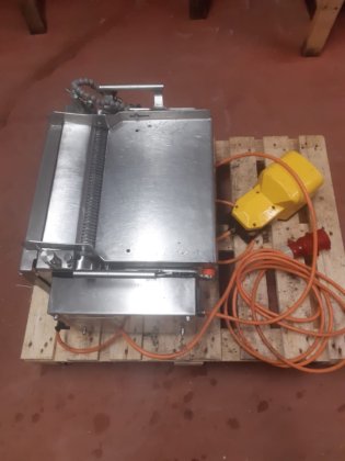 2004 Cretel 362 FL 鱼类剥皮机