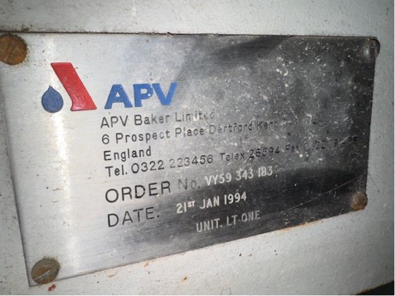 1994年 APVスクリューコンプレッサー