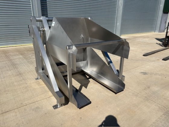 液压垃圾箱翻斗车