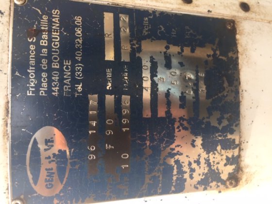 ジェネグラス社製フレークアイス・マシンF90