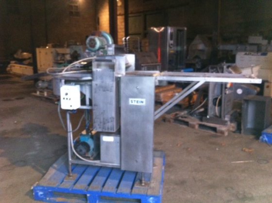 Stein 14″ Batter et Breader