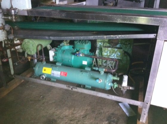 トリオFDS2Nスキニングマシン