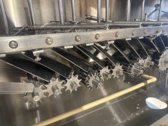 2016 双鱼座自动鱼类去垢器 - 鲈鱼