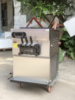 软冰淇淋机