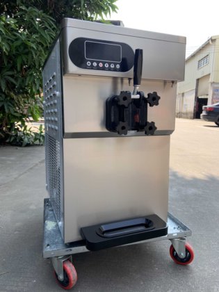 软冰淇淋机