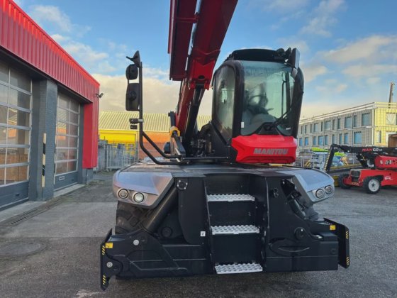 2024 Manitou MRT2660 Vision+