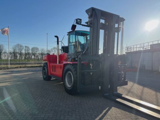 2025 Kalmar DCG250-12