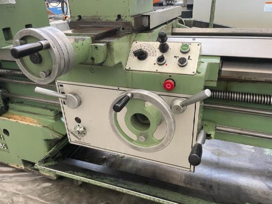 Conventional Lathe Omg Zanoletti 320 in Zanè, Veneto, Italy