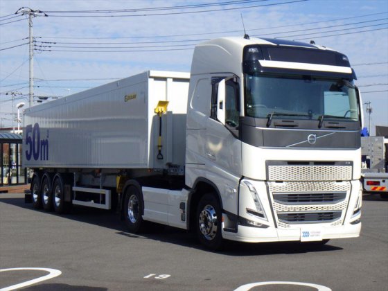 ボルボ 2PG-4S2TDA1