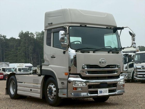 2016 UDトラックス　クオン QPG-GK5XAB