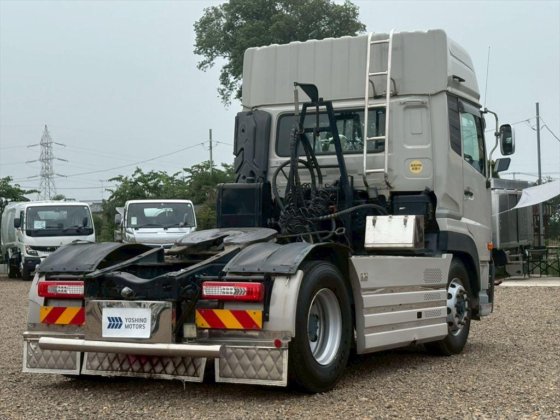 2016 UDトラックス　クオン QPG-GK5XAB