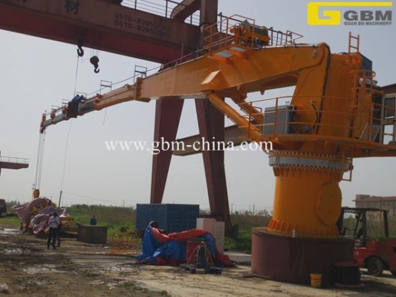 3吨40米伸缩臂起重机 船用起重机 船用甲板起重机