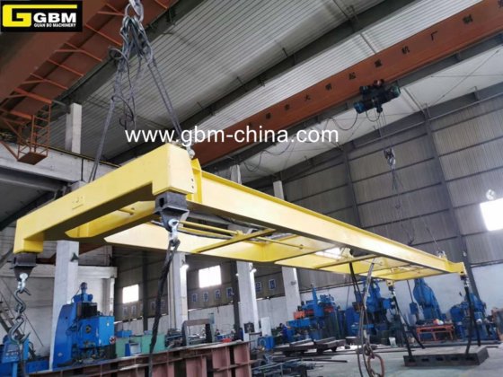 Gbm 20フィート/40フィート半自動コンテナスプレッダー