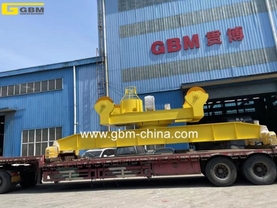优质 Gbm 电动液压旋转式 20-40 英尺集装箱吊具