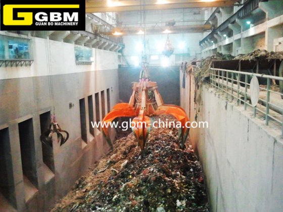 電気油圧式オレンジピールグラブ（ゴミスクラップ石）