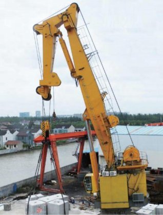 电动液压折臂式船用起重机