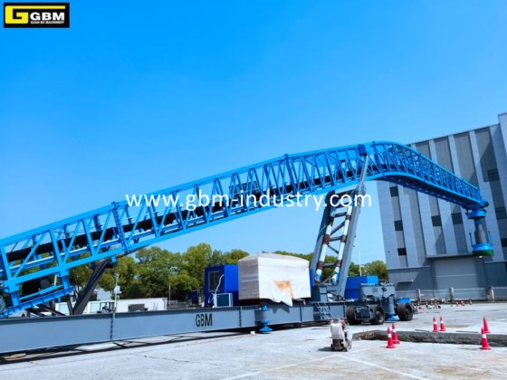 バルク貨物積載用エプロンフィーダー付き高効率シップローダー/テレスタックコンベア