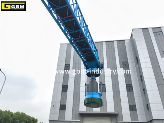 バルク貨物積載用エプロンフィーダー付き高効率シップローダー/テレスタックコンベア