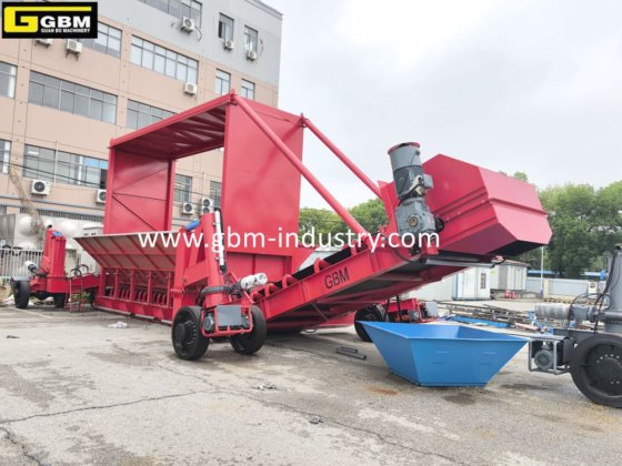 高效装船机/Telestack输送机，配备板式给料机，用于装载散装货物