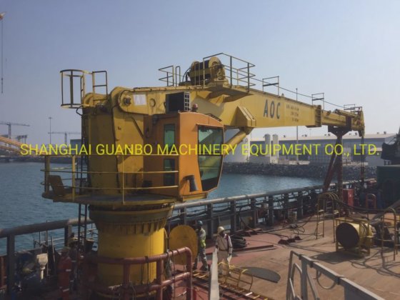 3t@40m 伸縮ブーム式マリンクレーン