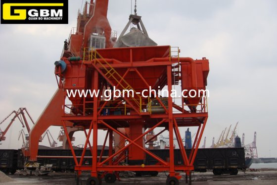 70立方米移动式防尘料斗（港口）