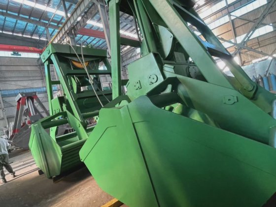 遥控防漏翻盖抓斗