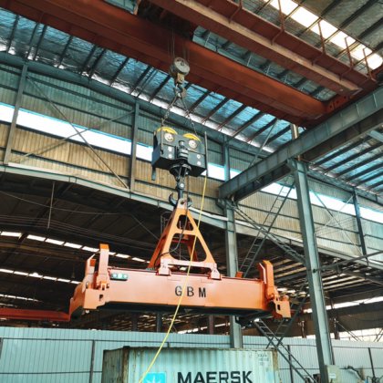 Gbm伸缩式电动液压集装箱吊具