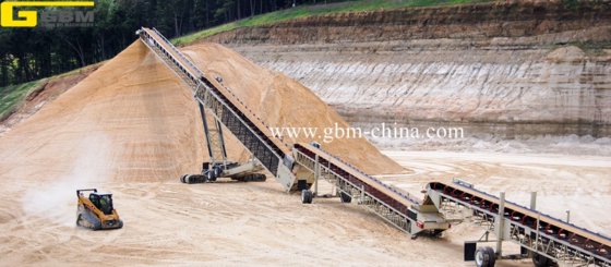 バルク貨物用無線リモートコントロールテレスタックコンベアシステム