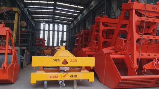 20英尺和40英尺型集装箱起重吊具