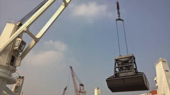 广泛使用的双缸12cbm遥控抓斗//用于船舶起重机的抓斗