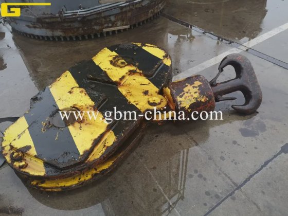 30t@26m マクレガー 中古デッキクレーン 4セット 中古船舶クレーン