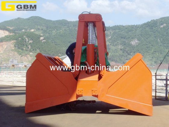Gbm电动液压抓斗用于船舶起重机