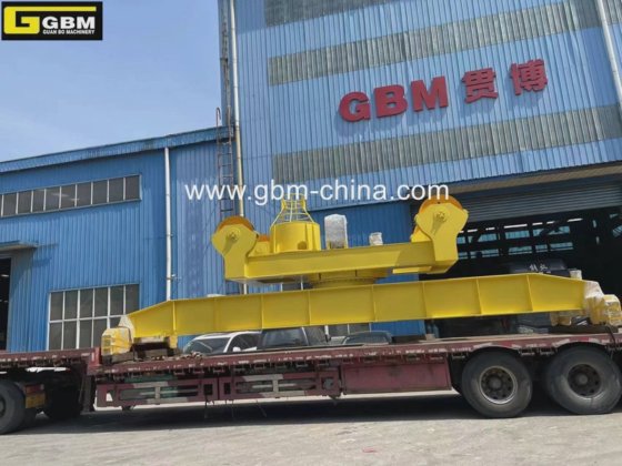 Gbm Vollautomatischer Containerspreizer mit 360