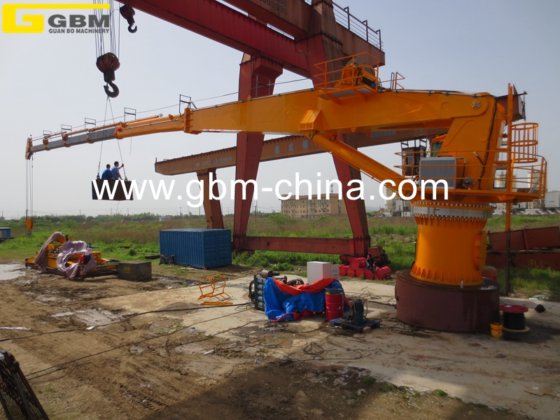 8吨26米伸缩式船用液压起重机/铰接式起重机