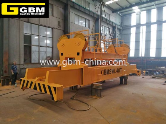 Gbm 20フィート40フィート電動油圧式伸縮回転コンテナスプレッダー