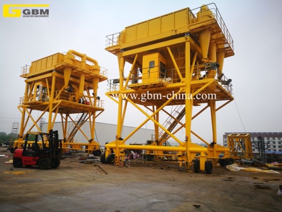 港湾で使用されるGbmタイヤ型防塵ホッパーのホットセール