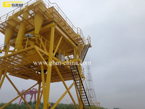 港湾で使用されるGbmタイヤ型防塵ホッパーのホットセール