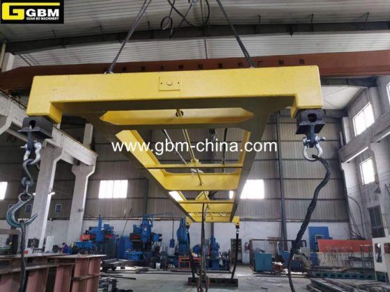 Gbm 20英尺/40英尺集装箱吊具半自动吊具