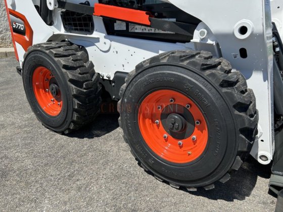 Bobcat S770 V2