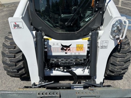 Bobcat S770 V2