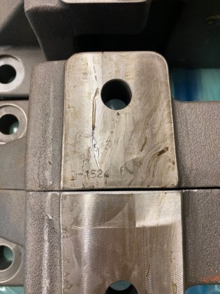 アリエル D- 1524 JGH/E シリンダーサポート