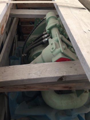 サレール、オイルセパレーター・コンプレッサー・フレーム付きニューサープラス