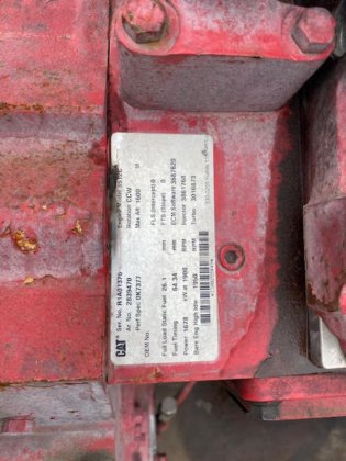 核心 3512C 柴油发动机