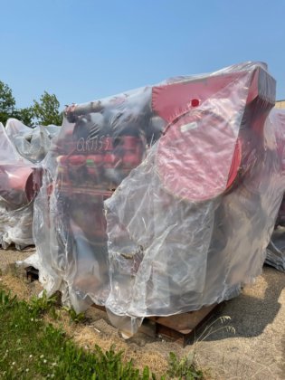 核心 3512C 柴油发动机