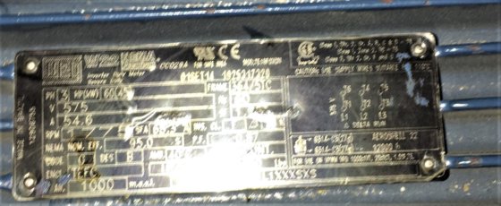 リーワポンプとウェグ60馬力モーター