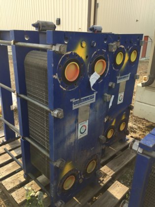 熱交換器 最大W.P. 100 psi @